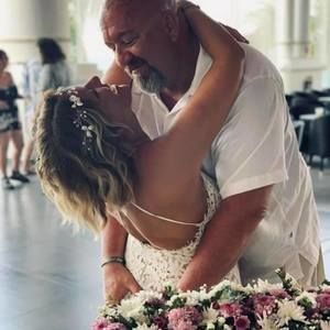 Meet your Posher, Tara